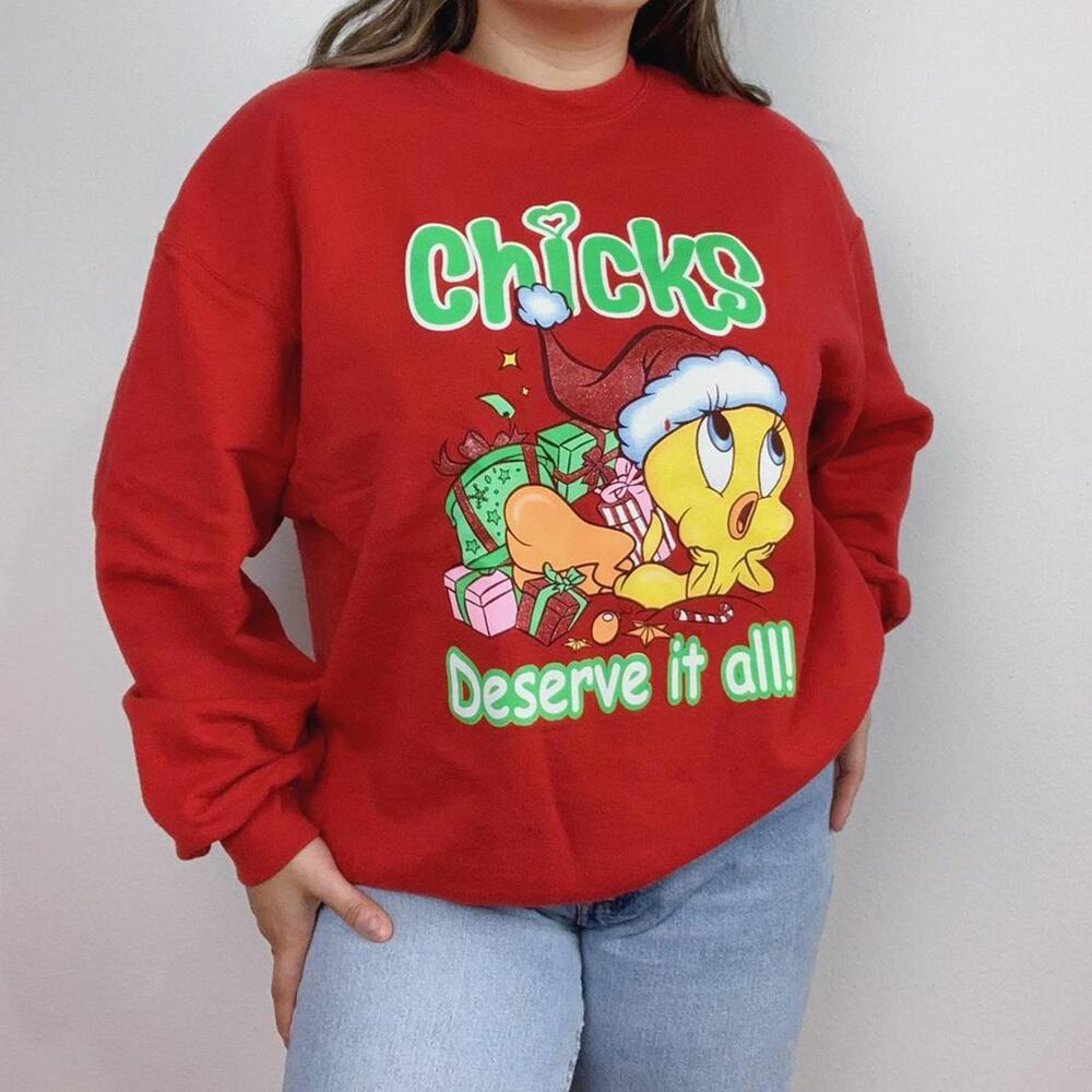 Vintage Warner Bros. Looney Tunes Chicks Deserve‎ It All Red Sweatshirt Size XL